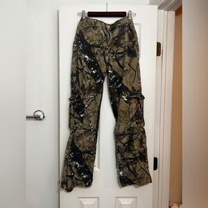 Camo cargo jeans